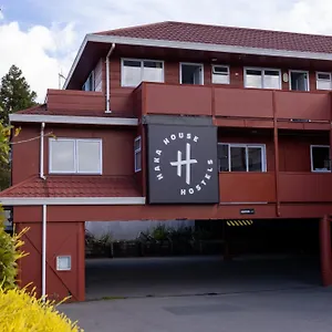  Hostal Haka House